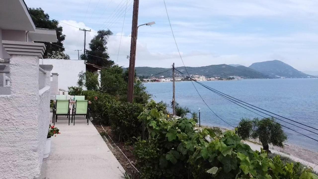 Apartament George's Sea View Mesongí
